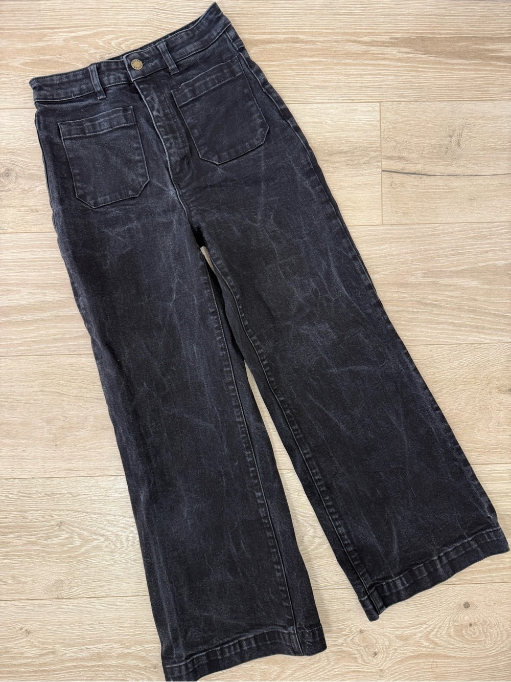 Rolla’s Black High Rise Wide Leg Jeans